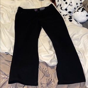 NEW! NYDJ women’s jeans